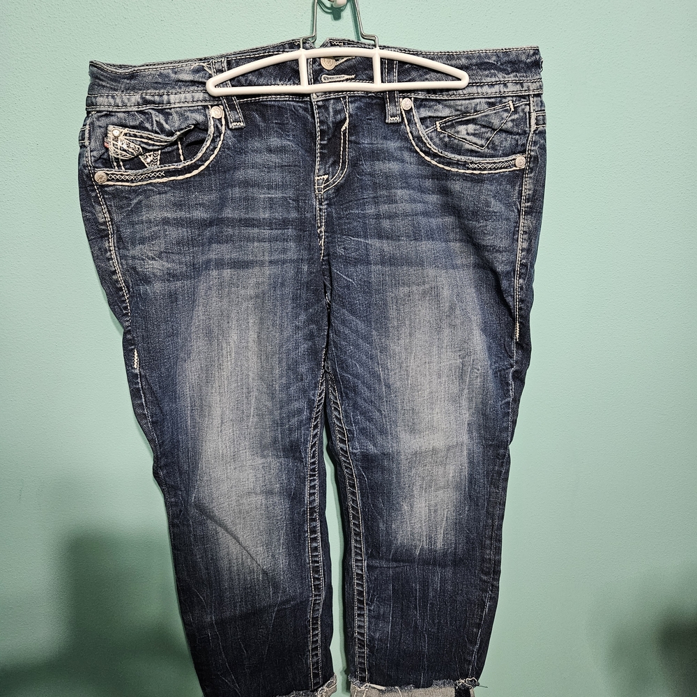 Vigoss Dark Blue Cropped Jeans